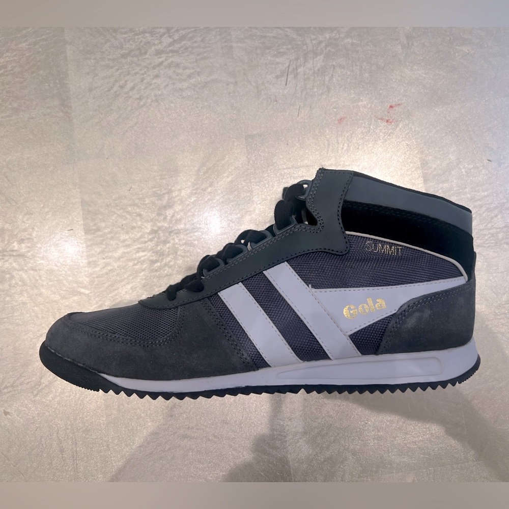 Size 9.5 Grey & White Gola High Tops. Nearly perfect condition.